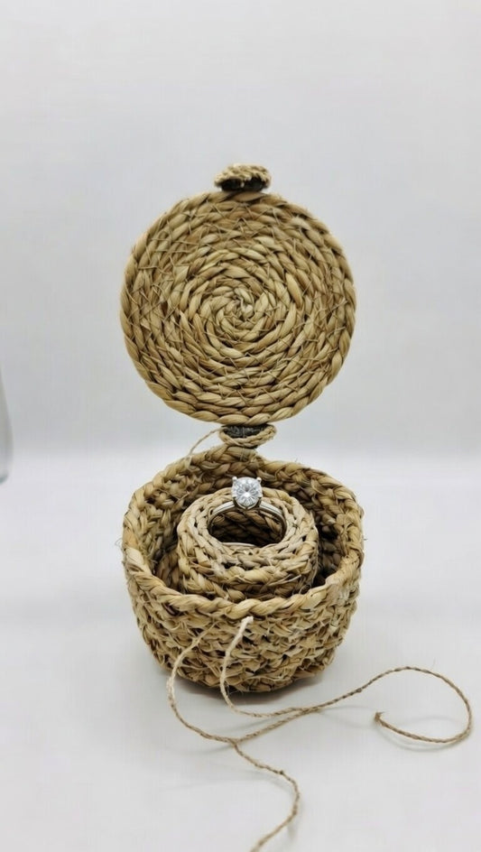 Eco-Friendly Banana Fiber Ring Box